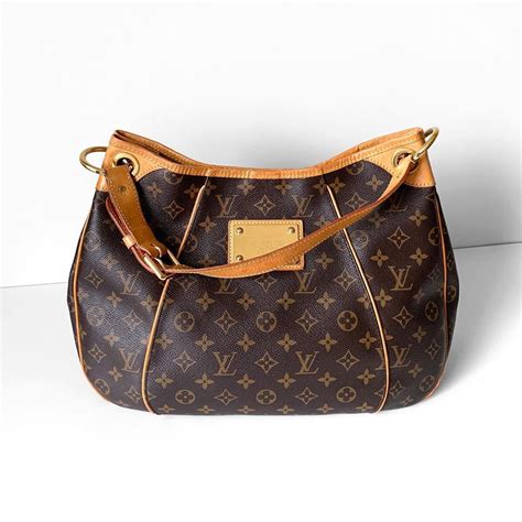 louis vuitton galliera pm review|Louis Vuitton galliera sizes.